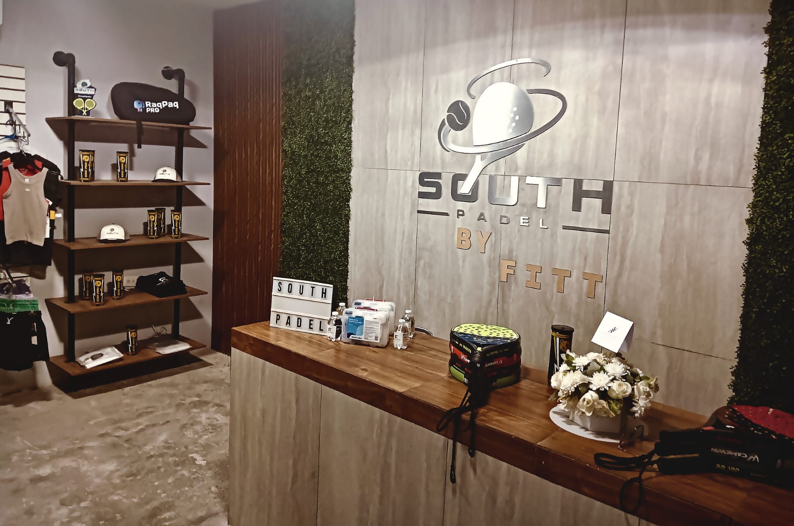 Lobby de South Padel By Fitt
